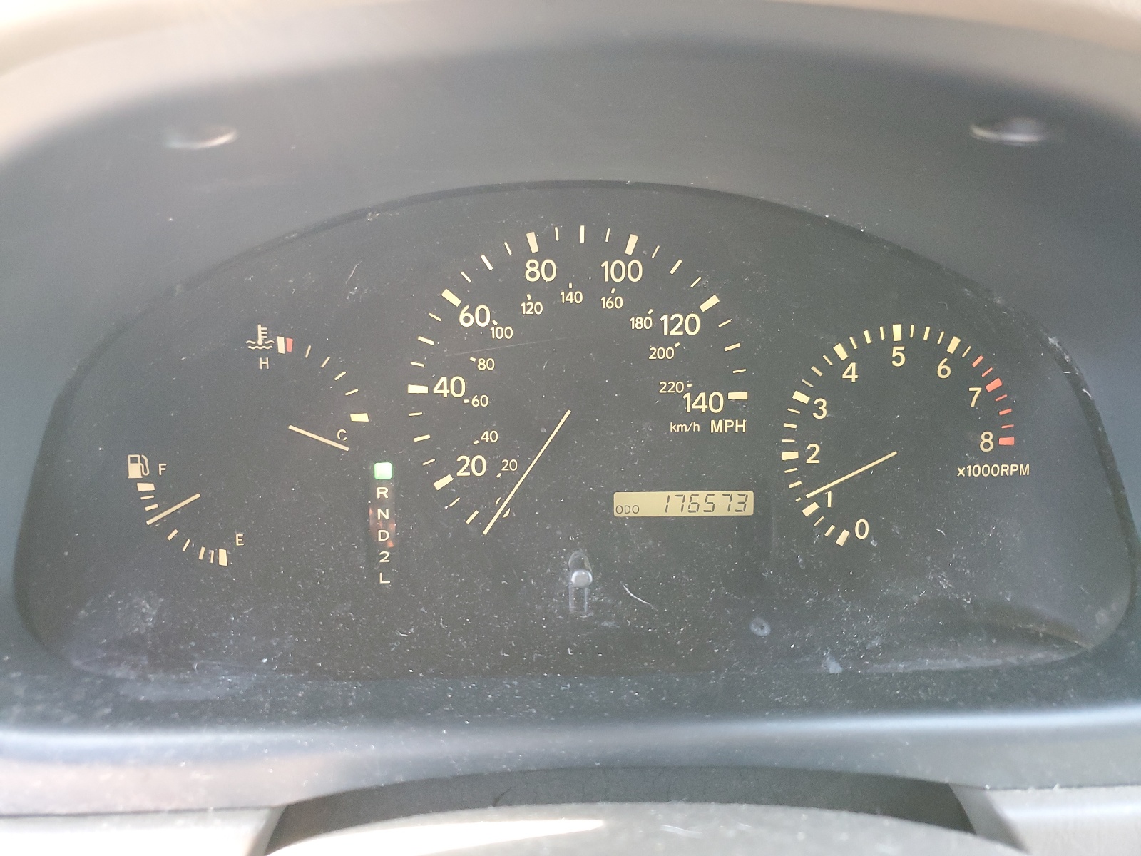 JT6HF10U1Y0156156 2000 Lexus Rx 300