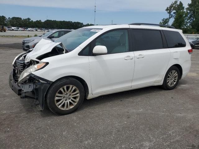 2014 Toyota Sienna Xle en Venta en Dunn, NC - Front End