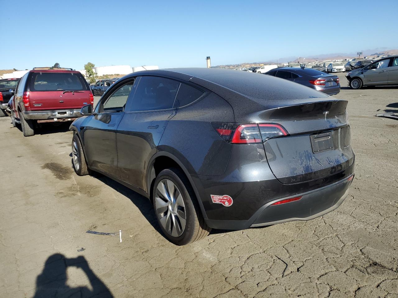 2024 Tesla Model Y VIN: 7SAYGDEE6RF010558 Lot: 67858934