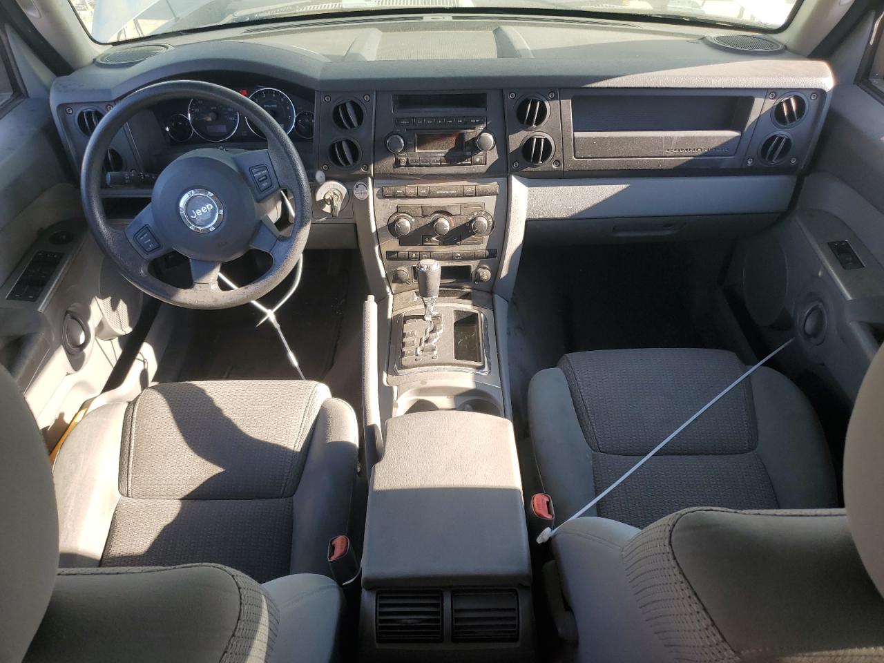 2007 Jeep Commander VIN: 1J8HH48N17C548142 Lot: 63139704