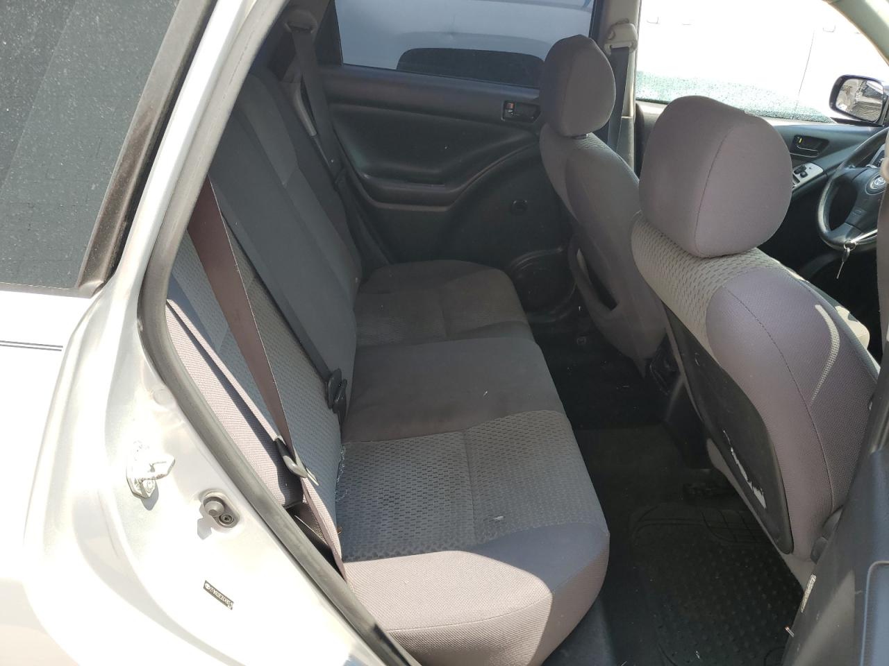 2005 Toyota Corolla Matrix Xr VIN: 2T1KR32E35C490519 Lot: 66547664