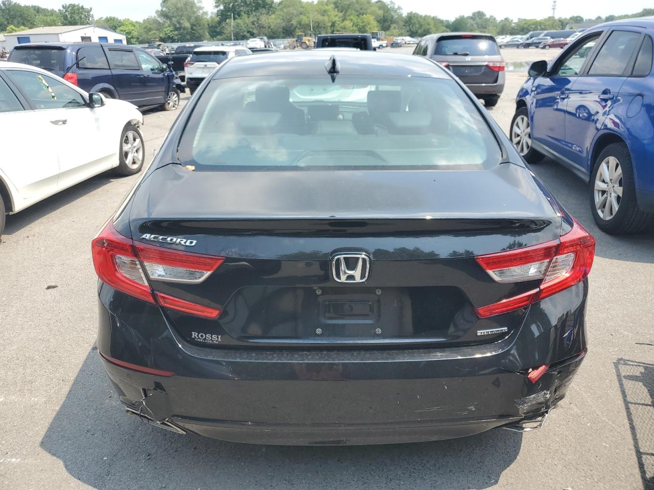 2018 Honda Accord Touring VIN: 1HGCV1F92JA099217 Lot: 66222284