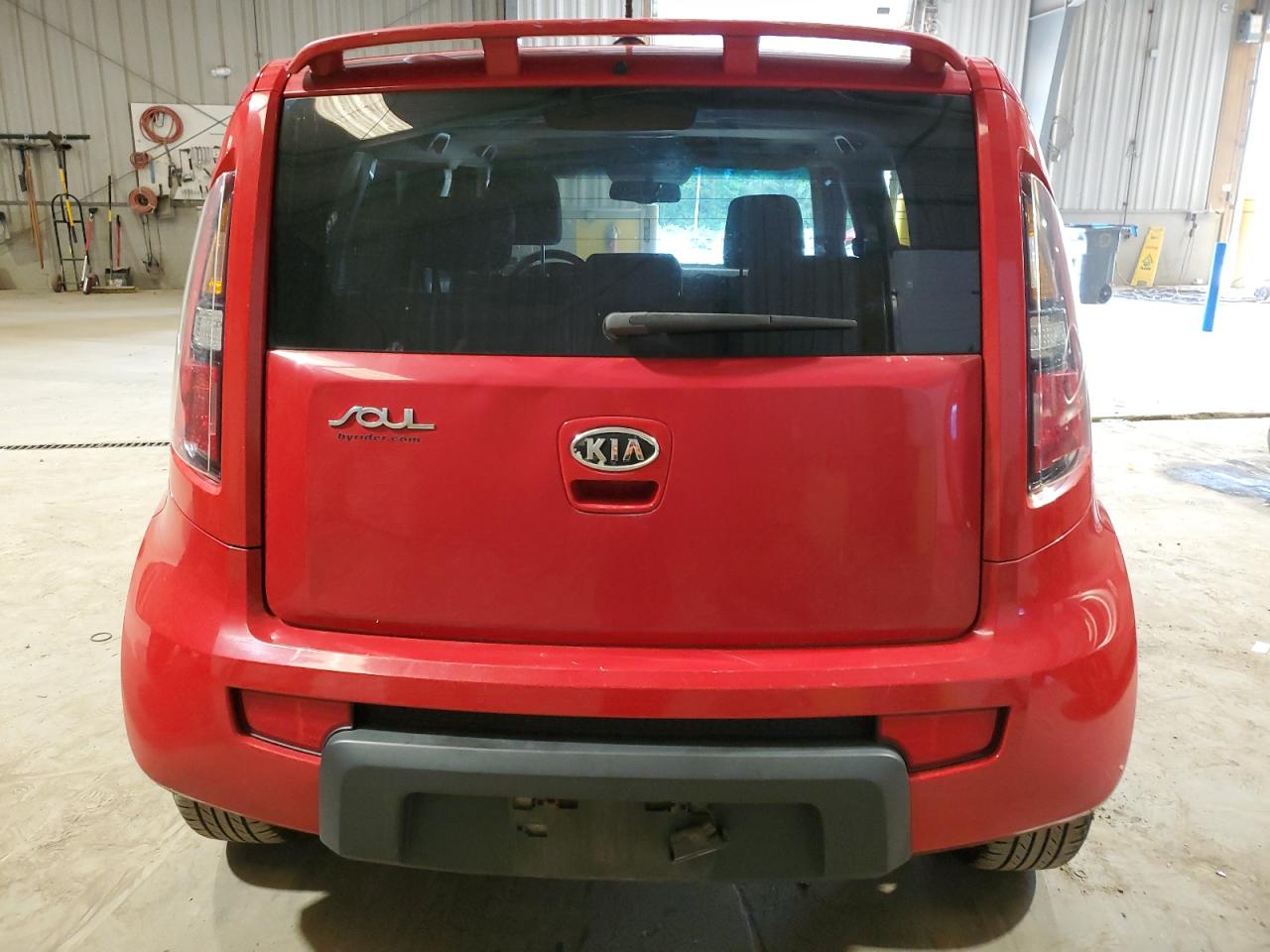 2010 Kia Soul + VIN: KNDJT2A27A7160909 Lot: 66939614