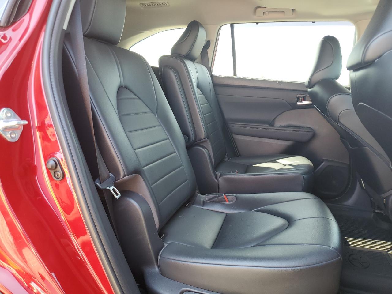 2022 Toyota Highlander Xle VIN: 5TDGZRBH1NS185689 Lot: 65546154