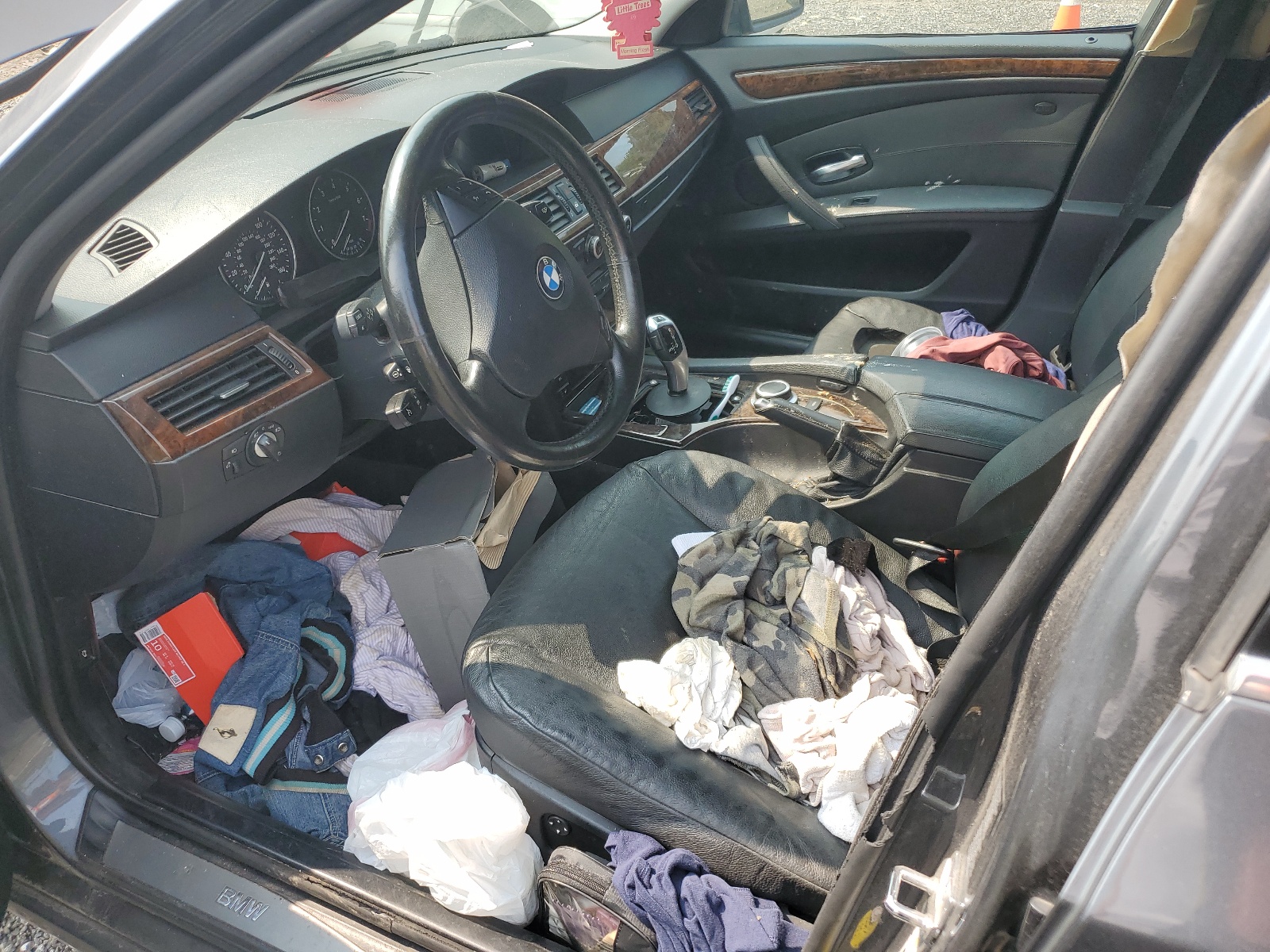 WBANV13508CZ55019 2008 BMW 528 Xi