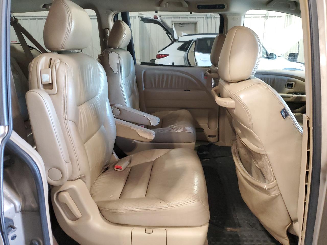 2005 Honda Odyssey Touring VIN: 5FNRL38895B055341 Lot: 66703544