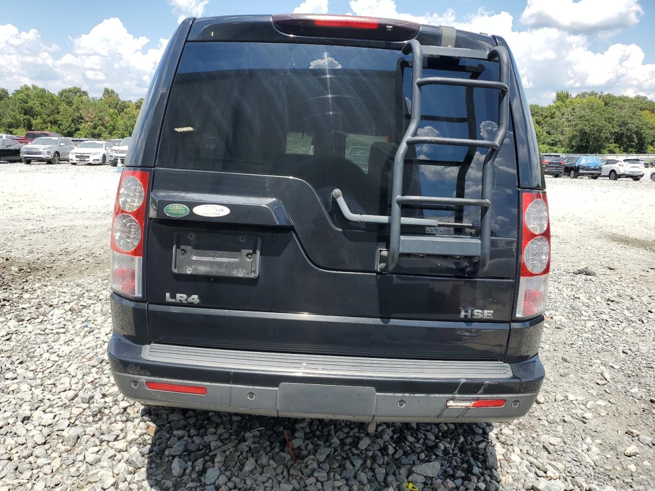 2010 Land Rover LR4 - Image 6