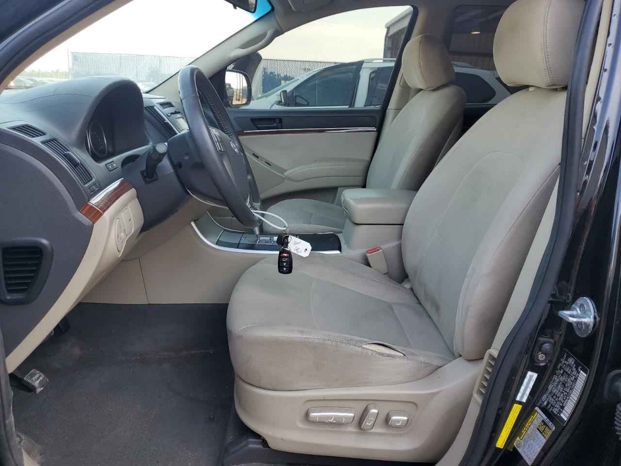 2011 Hyundai Veracruz Gls VIN: KM8NU4CC0BU166811 Lot: 64071474