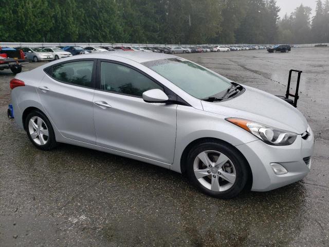  HYUNDAI ELANTRA 2013 Сріблястий