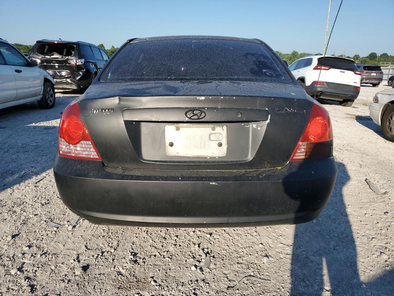 2004 Hyundai Elantra Gls VIN: KMHDN46D74U726145 Lot: 67103864