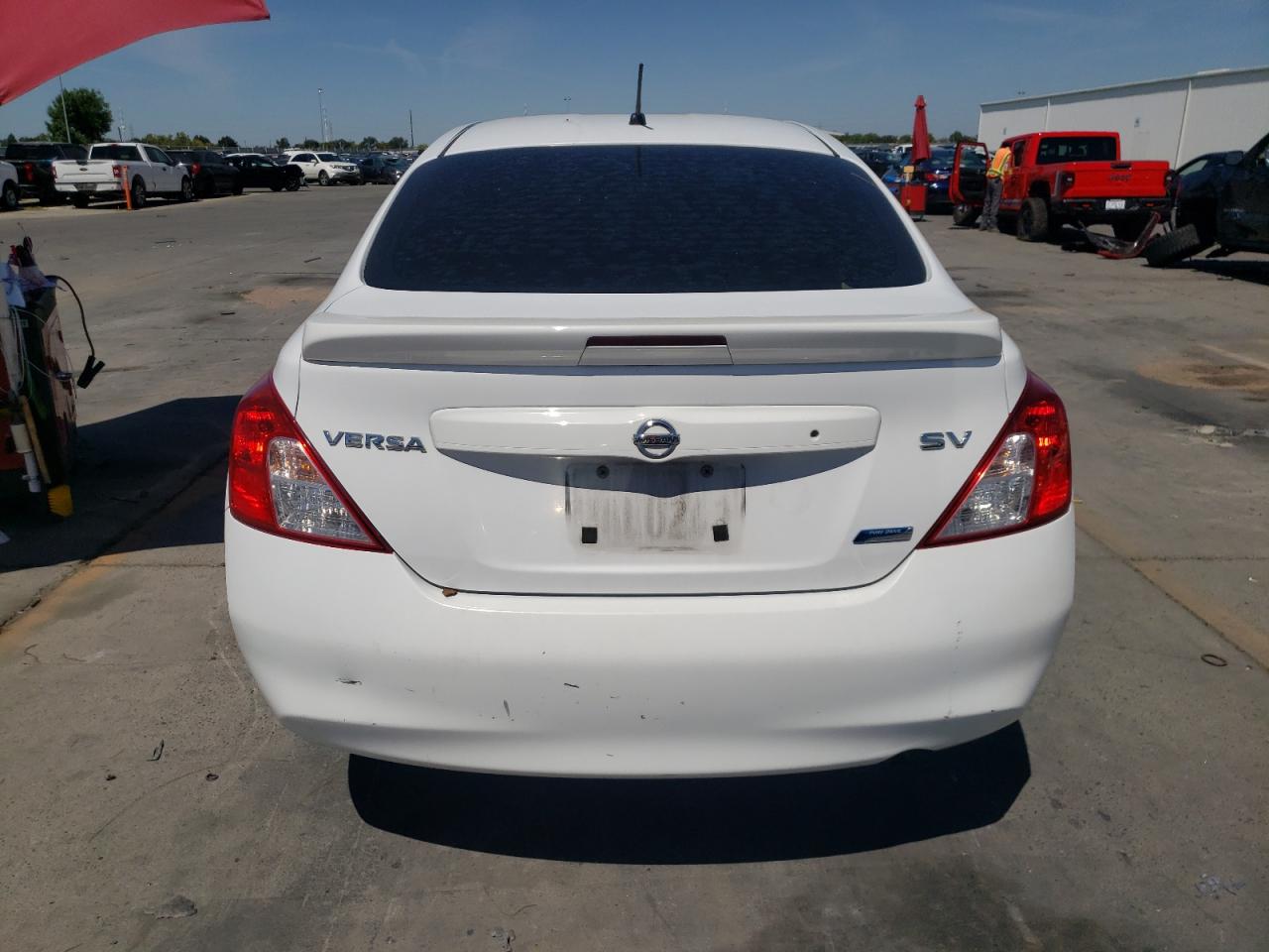 3N1CN7AP1EL811693 2014 Nissan Versa S