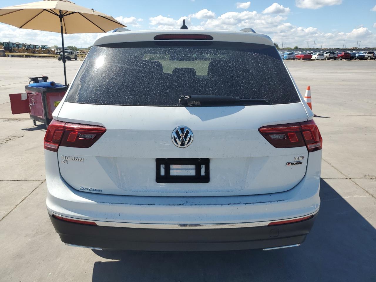 2018 Volkswagen Tiguan Se VIN: 3VV2B7AX7JM113676 Lot: 69249154