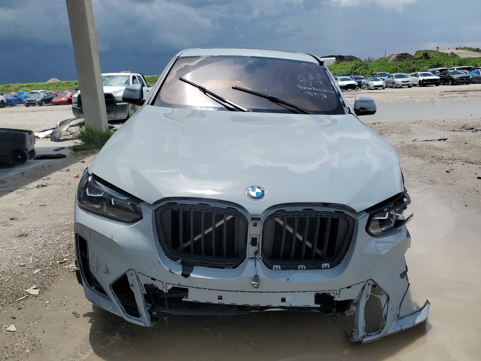 2024 BMW X4 xDrive30I vin: 5UX33DT05R9V01948