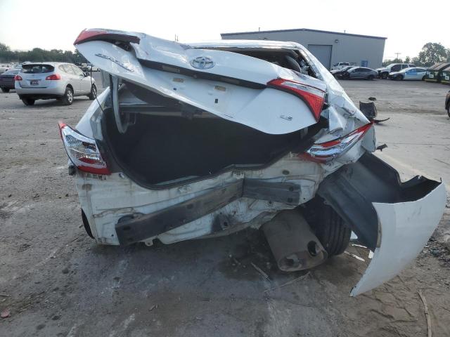  TOYOTA COROLLA 2016 Белы