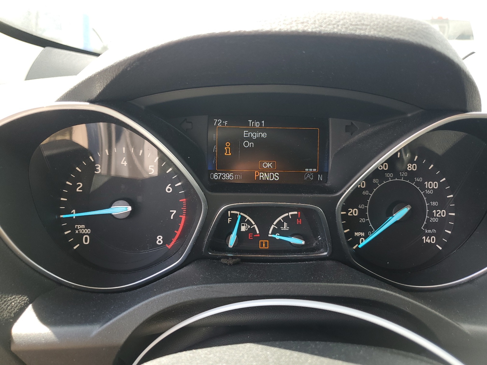 1FMCU0GD5HUC47380 2017 Ford Escape Se