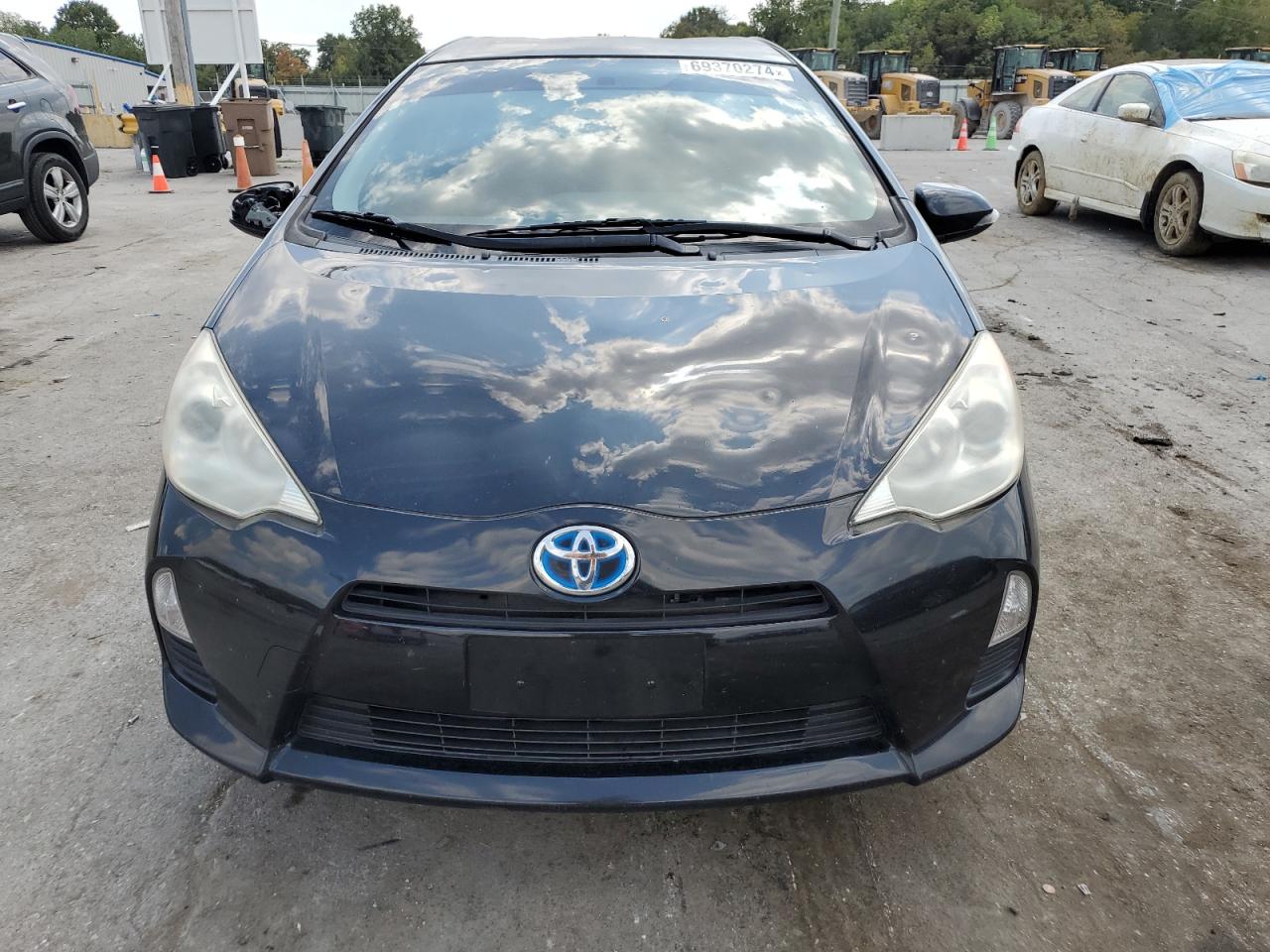 JTDKDTB38E1569539 2014 Toyota Prius C