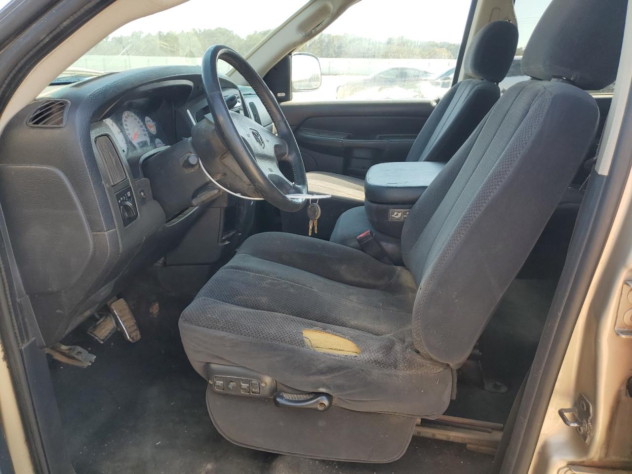 2002 Dodge Ram 1500 VIN: 3D7HA18Z22G148602 Lot: 68079344