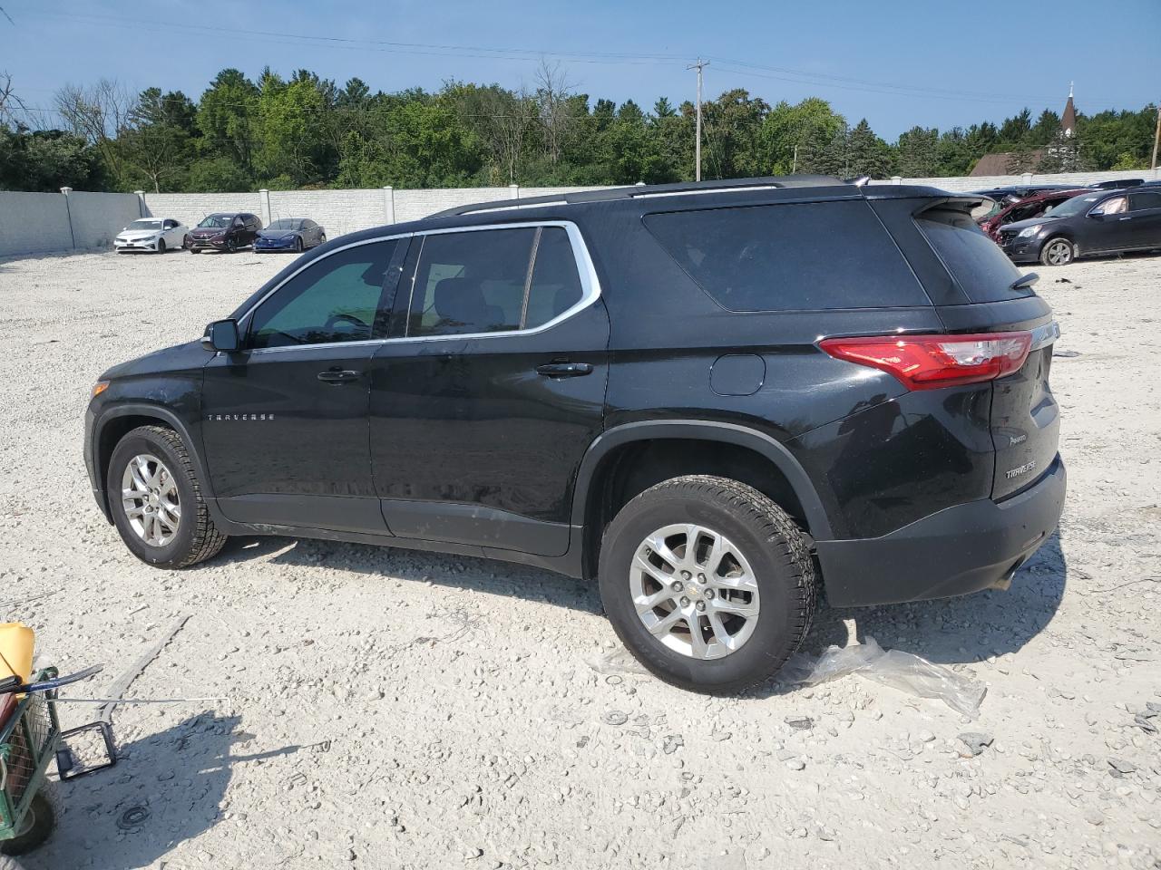 1GNERGKW7KJ268392 2019 CHEVROLET TRAVERSE - Image 2