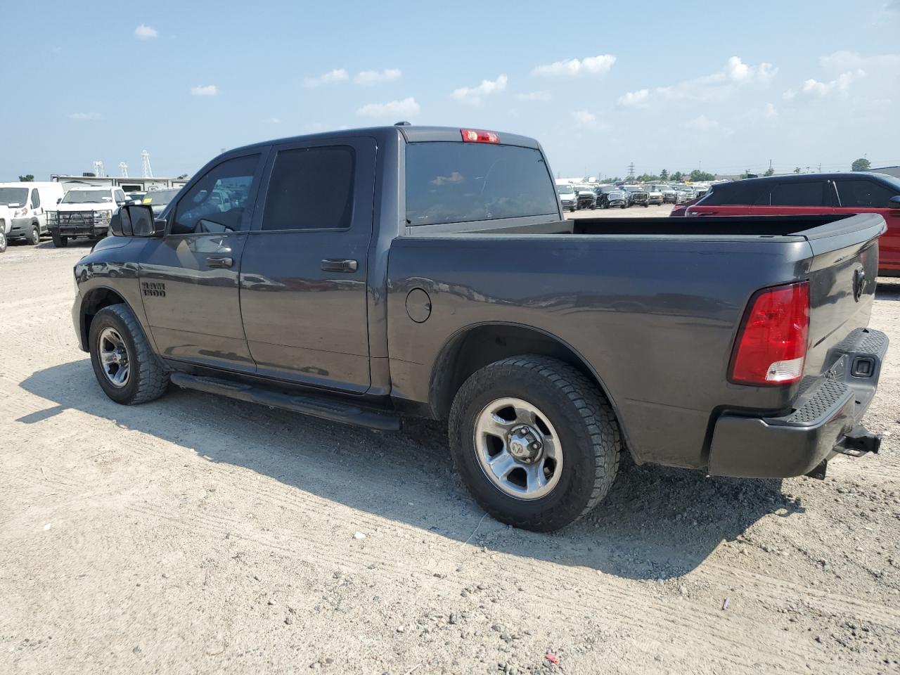 1C6RR6KG2JS234521 2018 Ram 1500 St