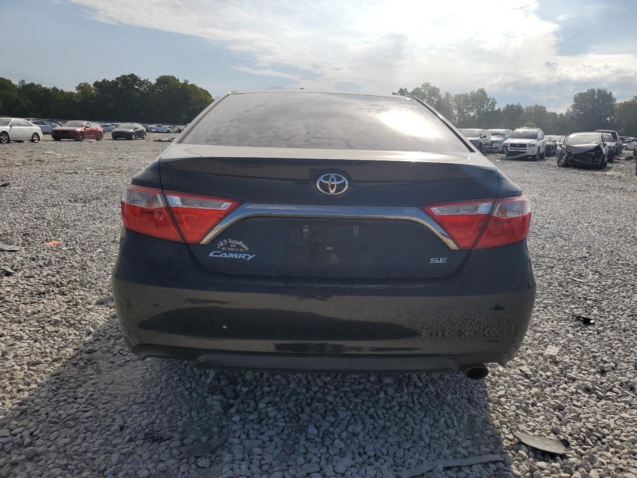 2017 Toyota Camry Le VIN: 4T1BF1FK0HU692668 Lot: 69375944