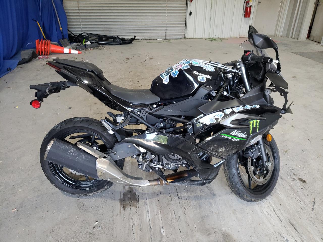 2024 Kawasaki Ex500 H