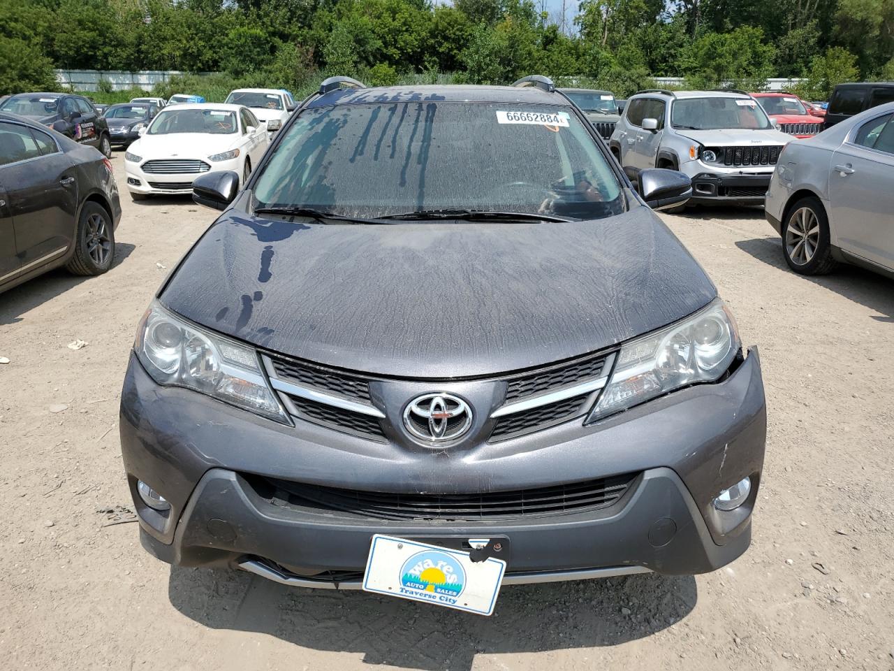 2013 Toyota RAV 4 - Image 5