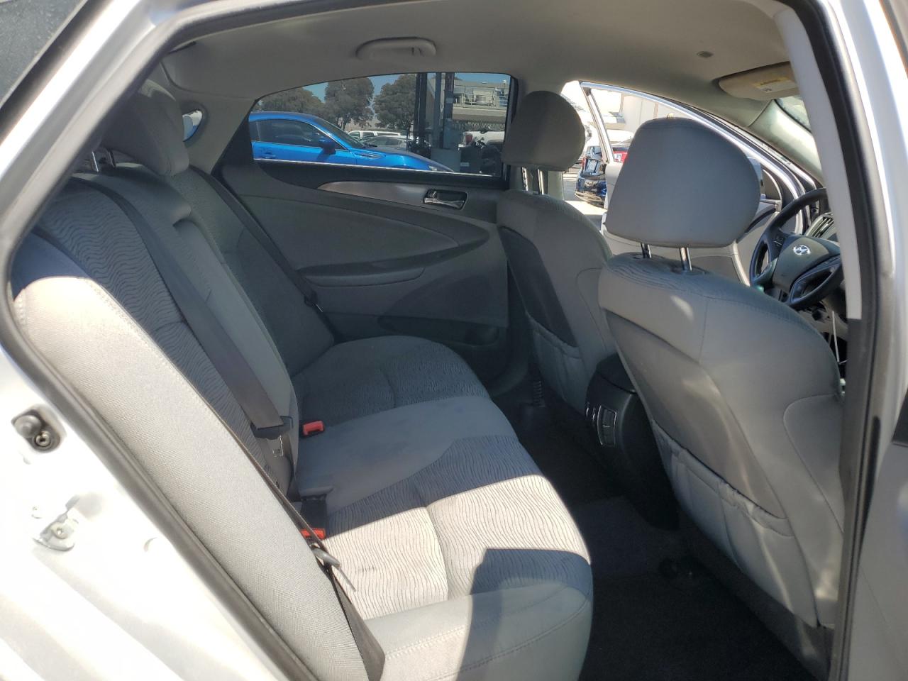 2013 Hyundai Sonata Hybrid VIN: KMHEC4A49DA088371 Lot: 66397654