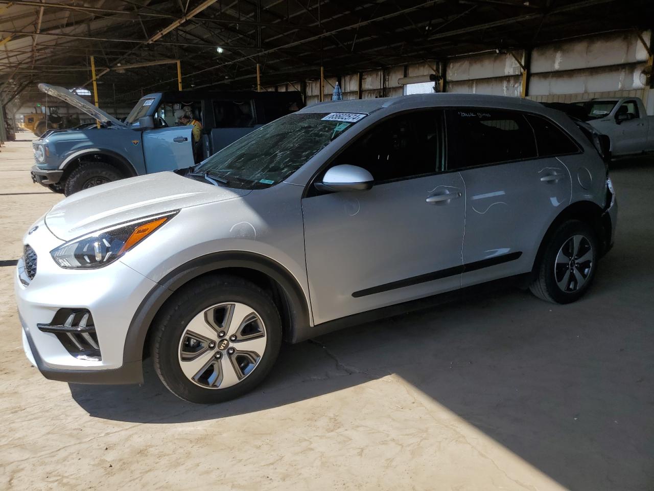 KNDCB3LC1L5369598 2020 KIA NIRO - Image 1