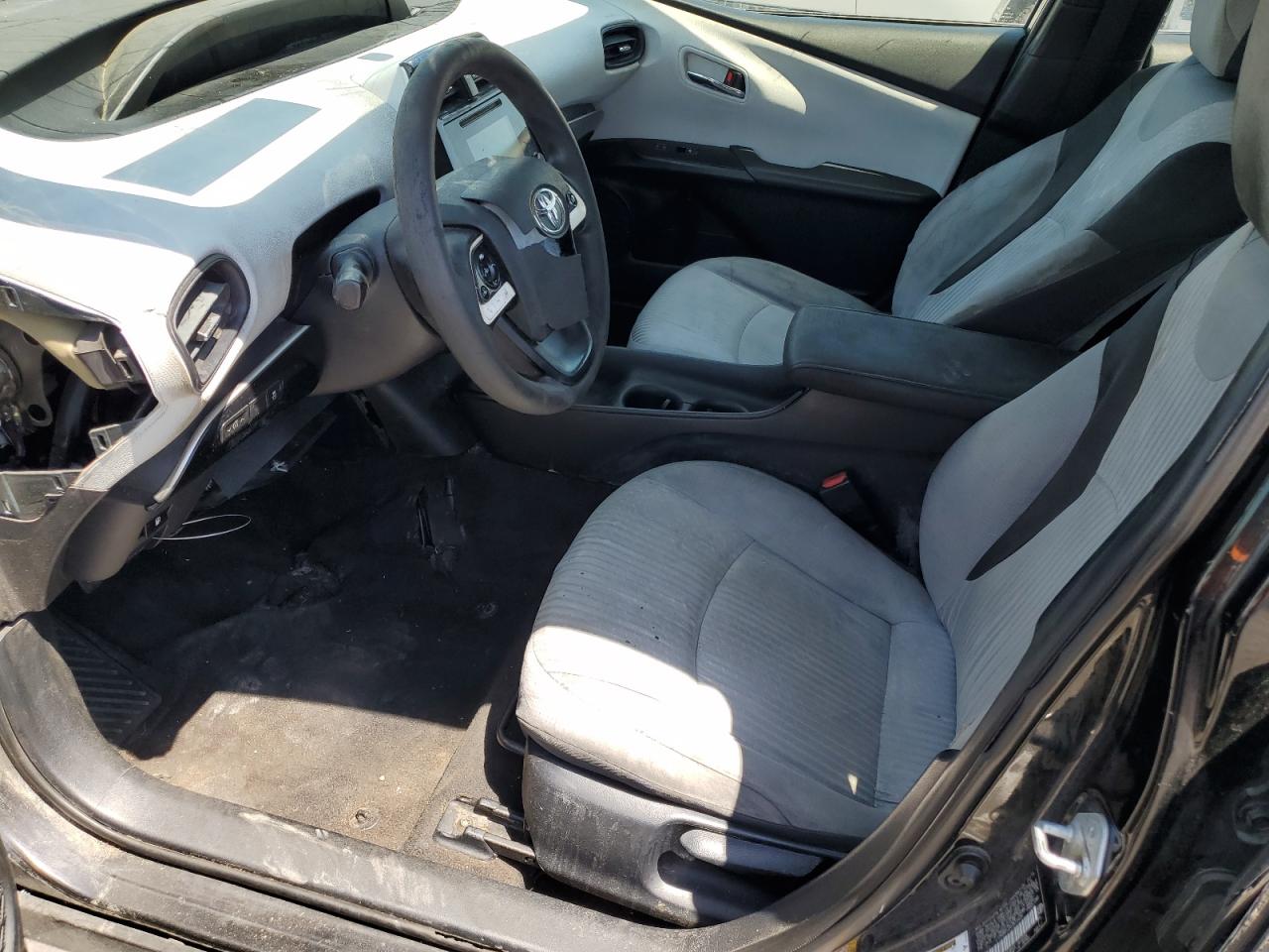 JTDKBRFU0G3512626 2016 Toyota Prius