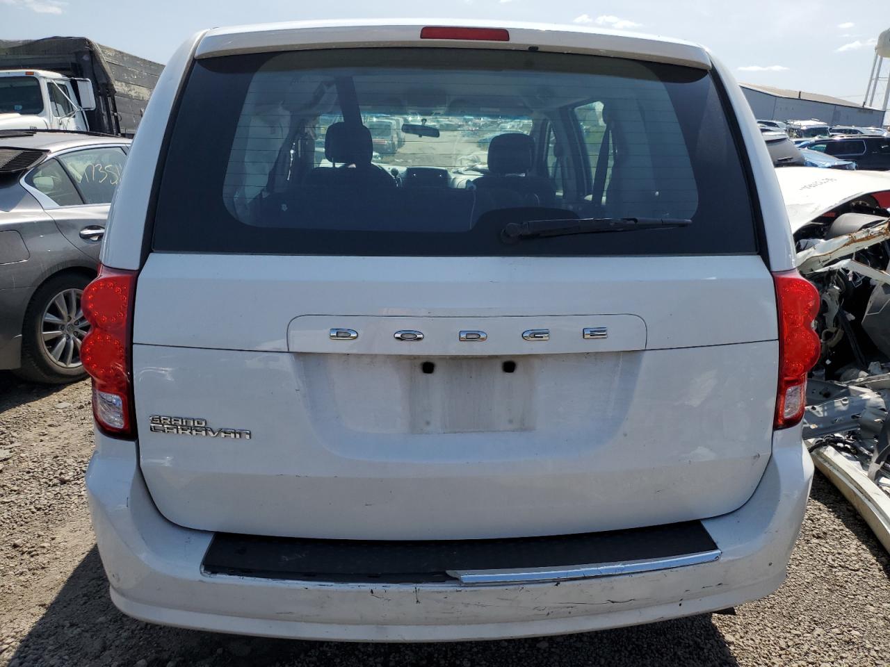 2015 Dodge Grand Caravan Se VIN: 2C4RDGBG4FR570502 Lot: 68307114