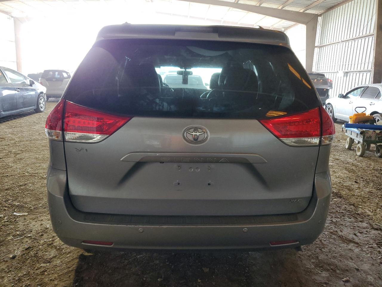 2013 Toyota Sienna Xle VIN: 5TDYK3DC6DS394495 Lot: 65563784