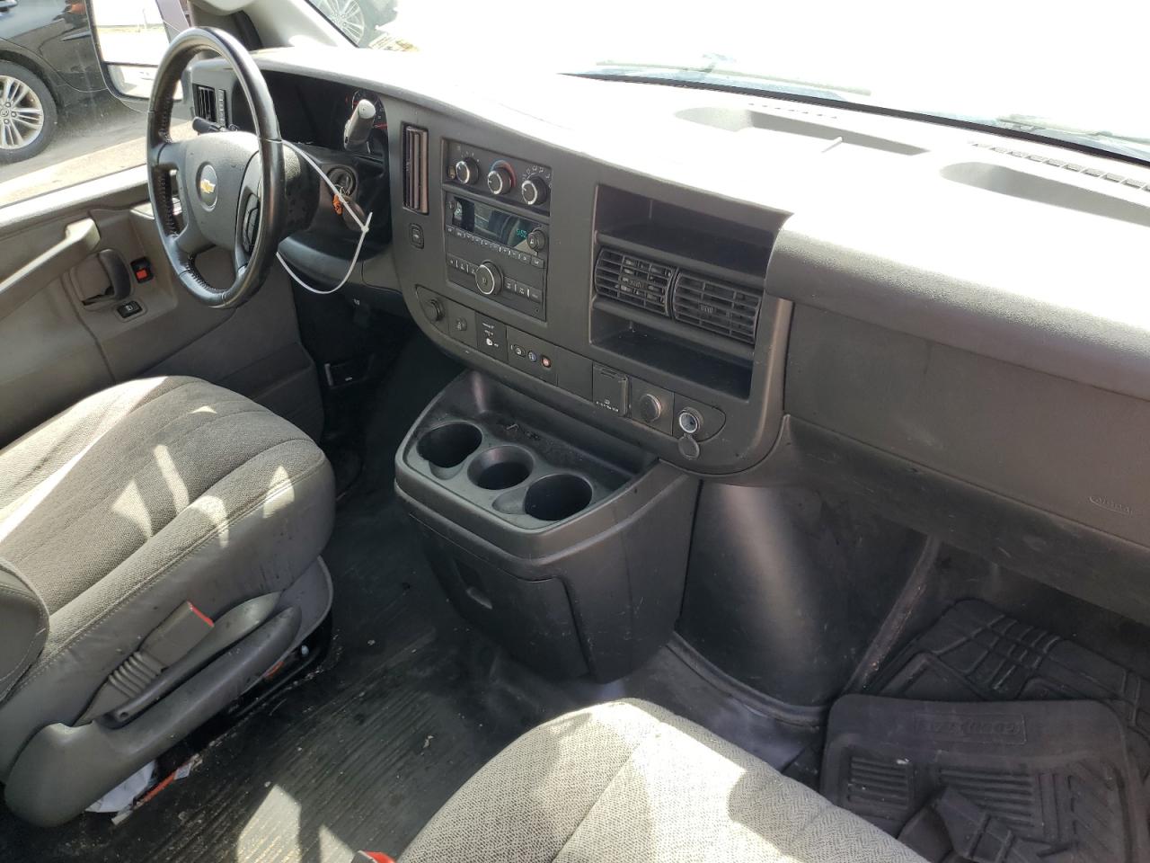 2021 Chevrolet Express G2500 VIN: 1GCWGAFP7M1219621 Lot: 66844454