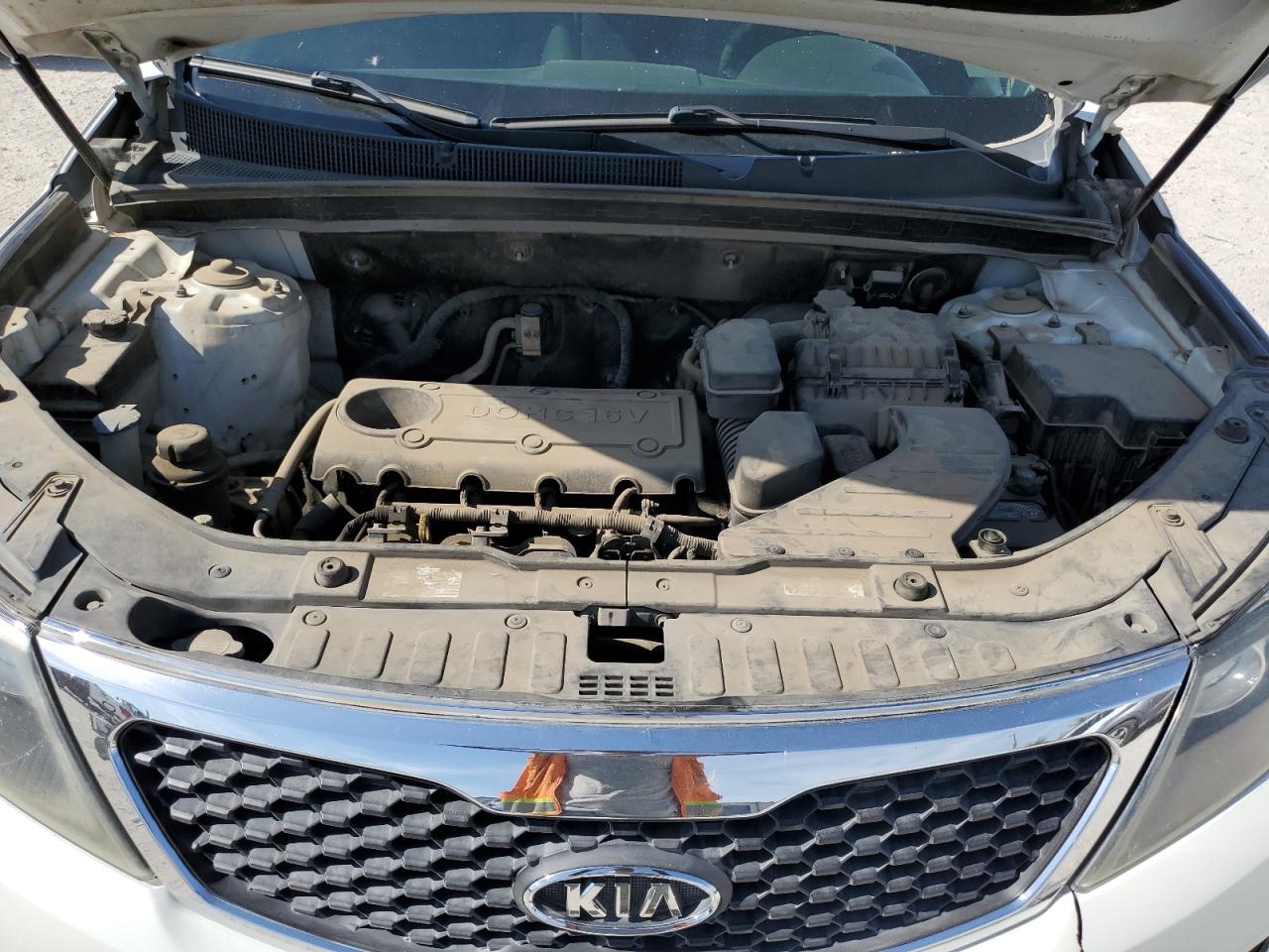 2012 Kia Sorento Base VIN: 5XYKT4A13CG262124 Lot: 68174504