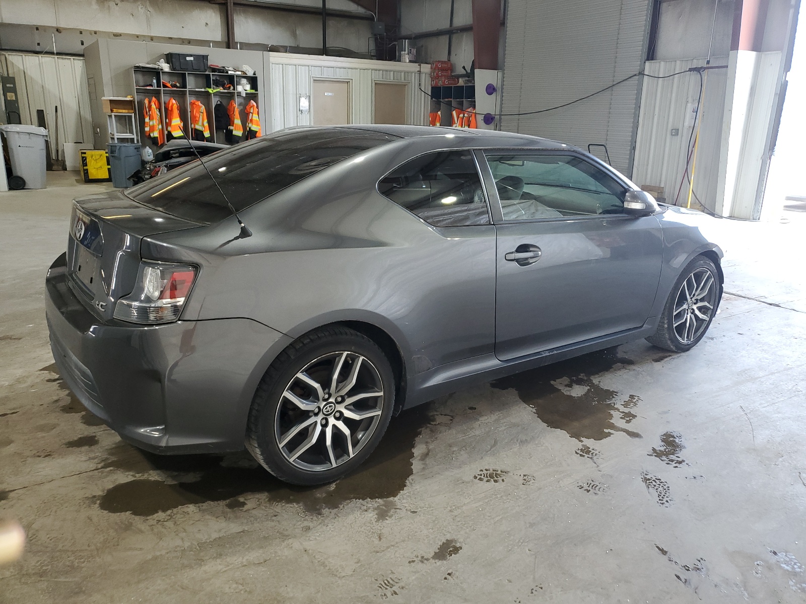 2014 Toyota Scion Tc vin: JTKJF5C78E3077738