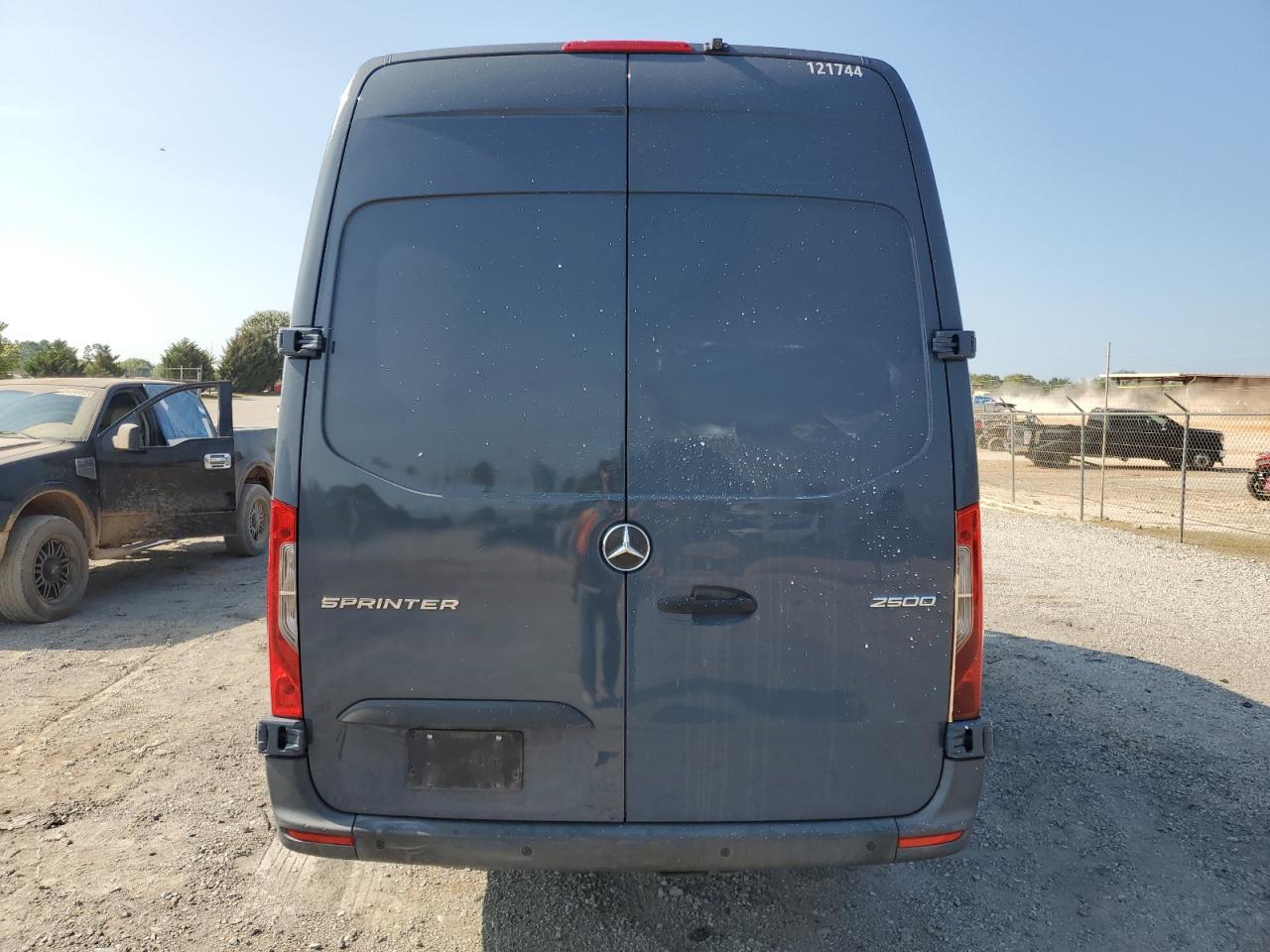 2019 Mercedes-Benz Sprinter 2500/3500 VIN: WD4PF1CD3KP142568 Lot: 67758094