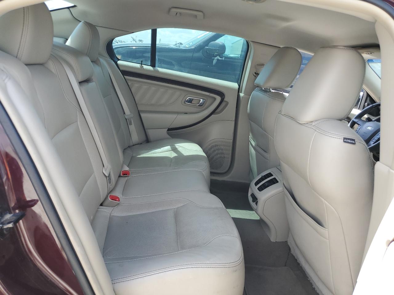 2011 Ford Taurus Limited VIN: 1FAHP2FW4BG135956 Lot: 66936714