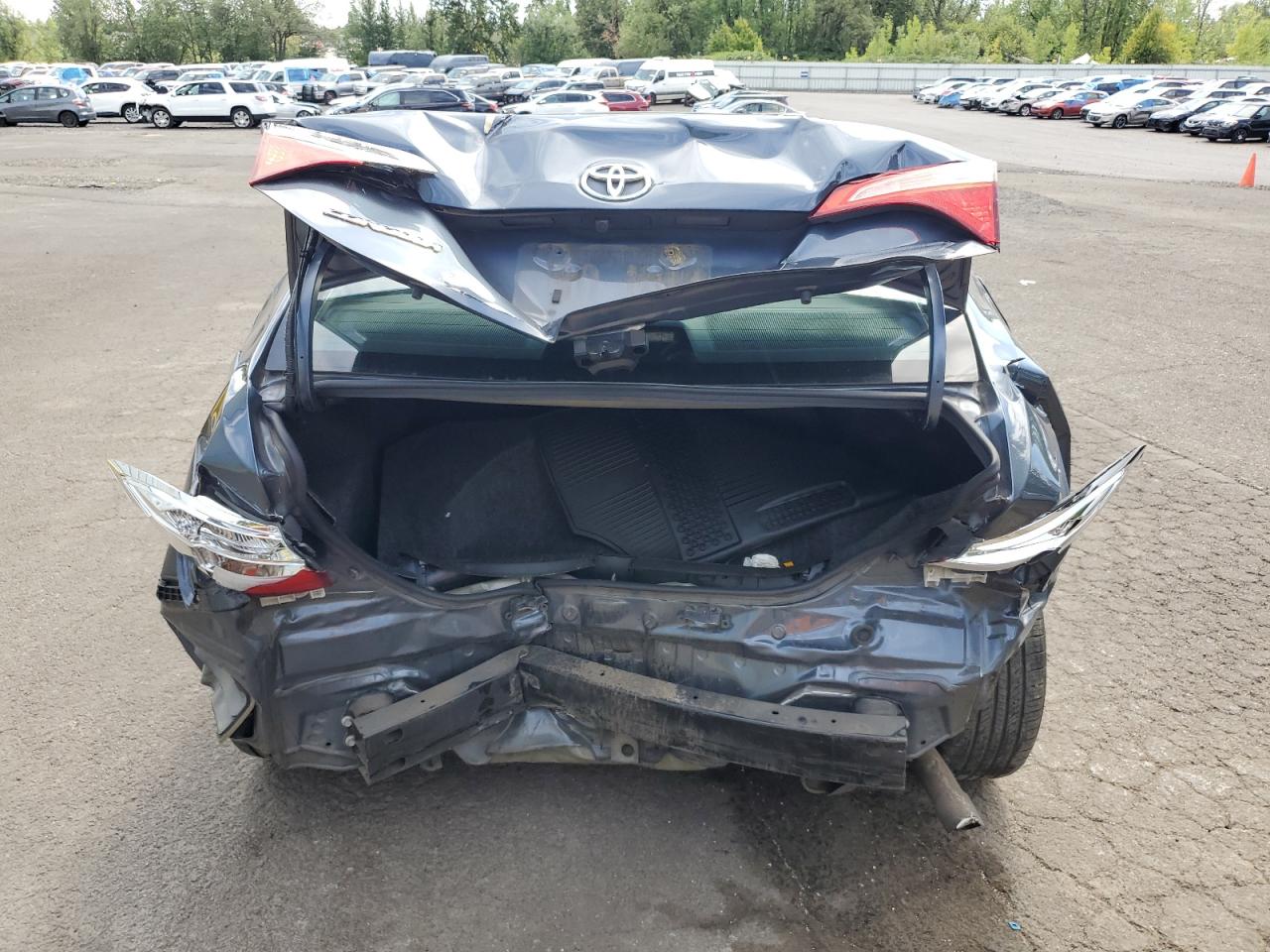 2019 Toyota Corolla L VIN: 2T1BURHEXKC245642 Lot: 67874224