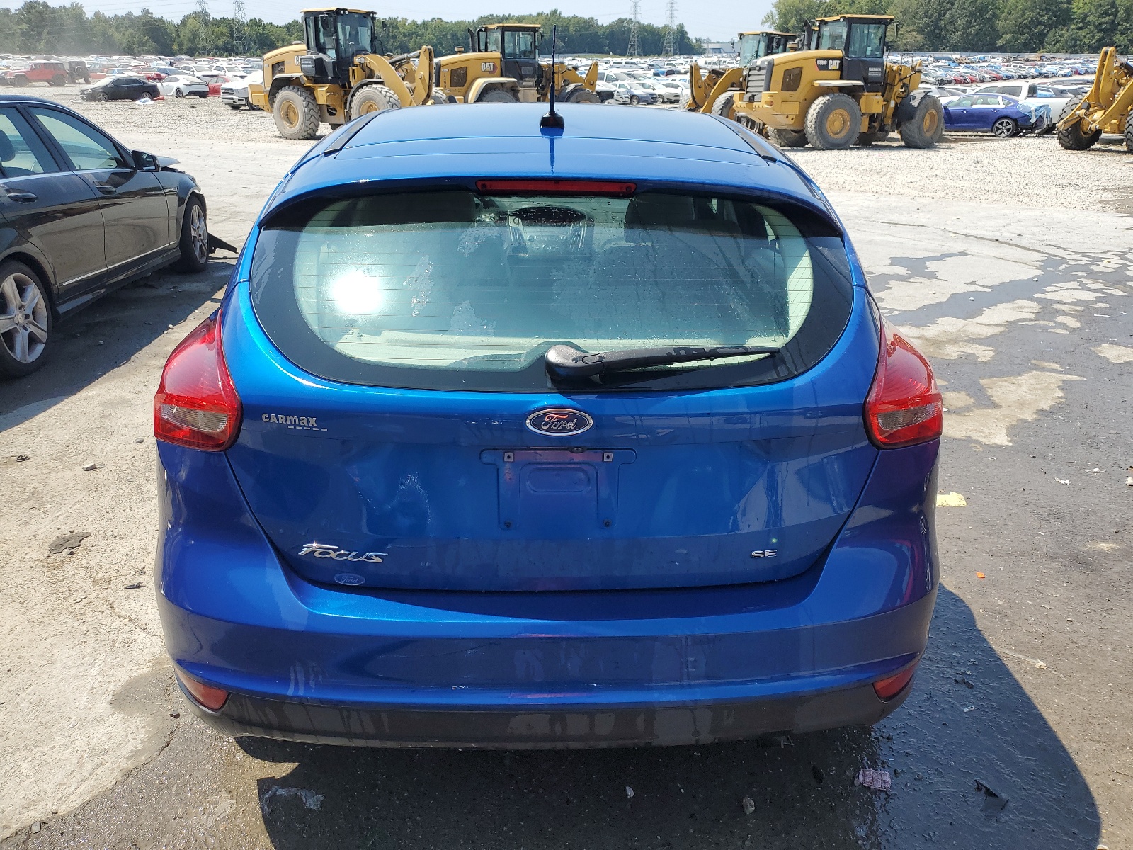 1FADP3K28JL320444 2018 Ford Focus Se