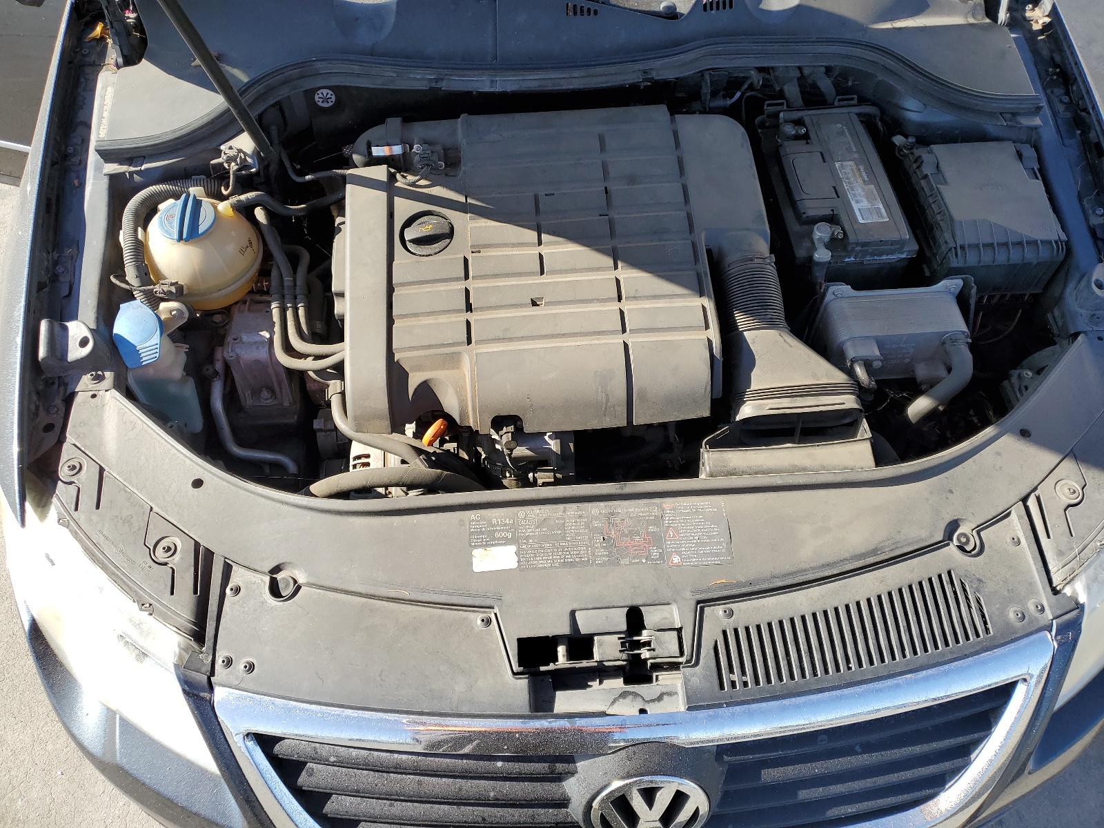 WVWEK73C96P065329 2006 Volkswagen Passat 2.0T Luxury