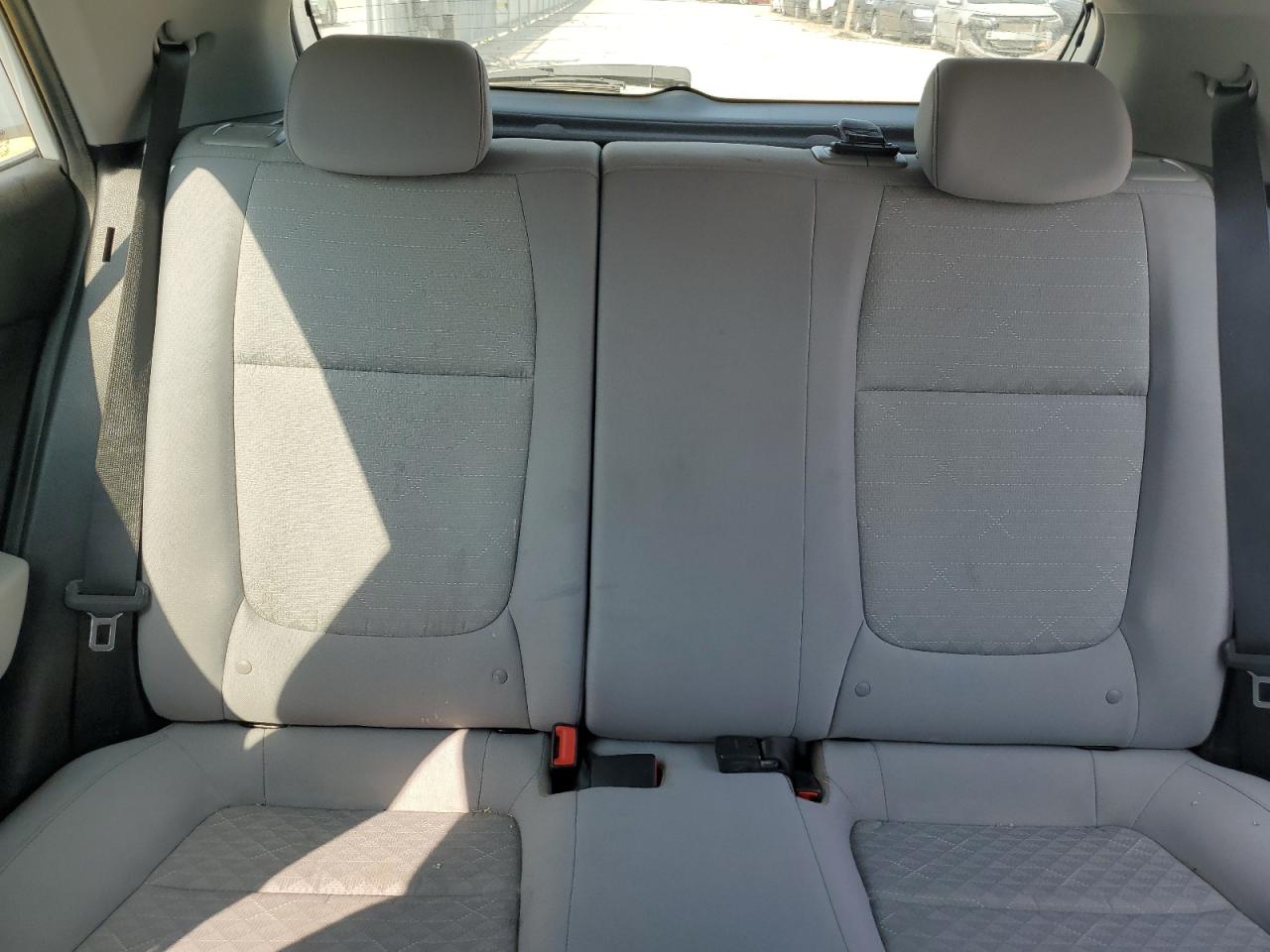 2018 Kia Rio - Image 10