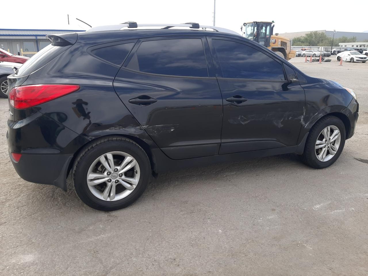 2012 Hyundai Tucson - Image 3