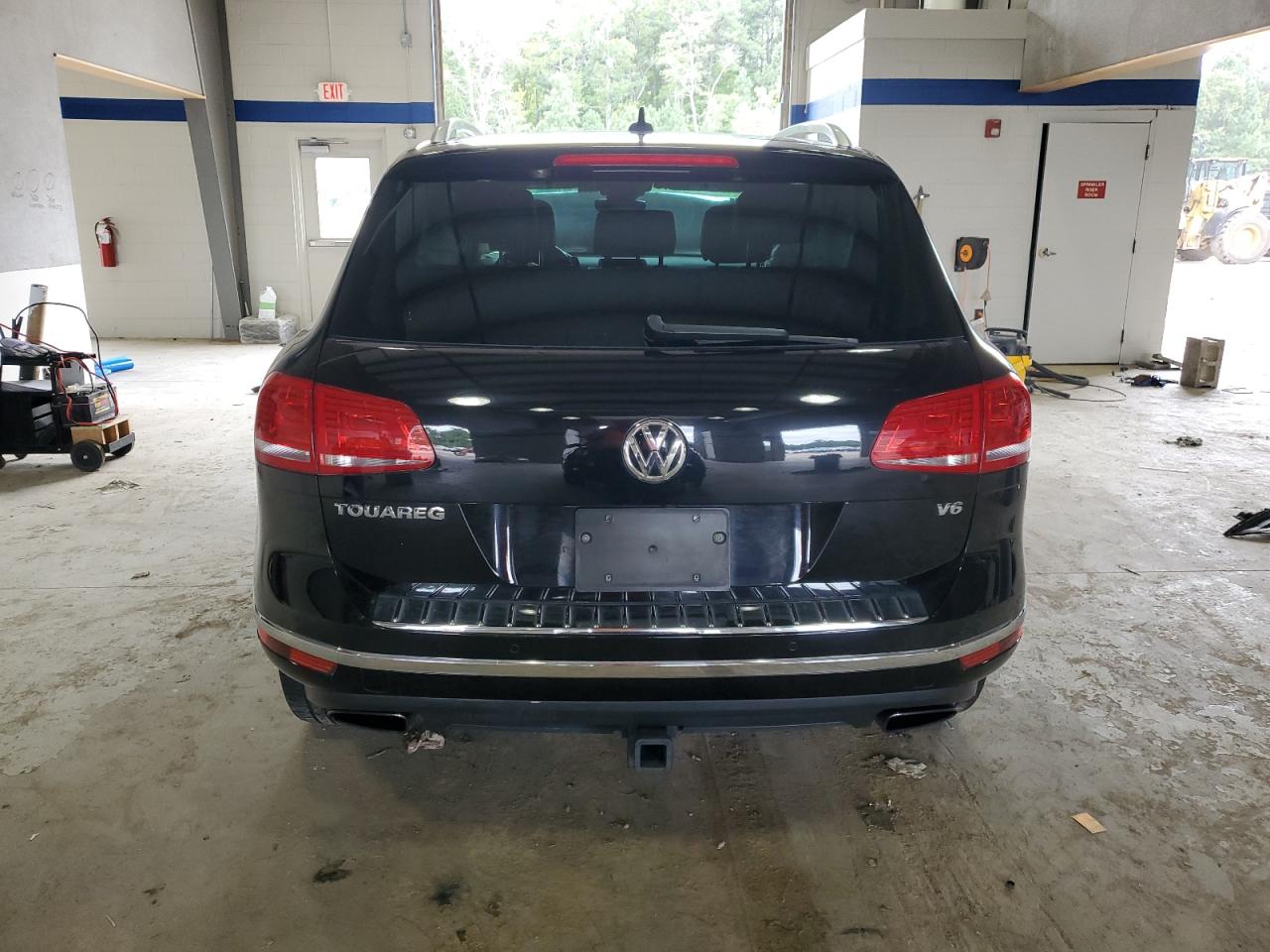 2017 Volkswagen Touareg Wolfsburg VIN: WVGRF7BP9HD005819 Lot: 67589214