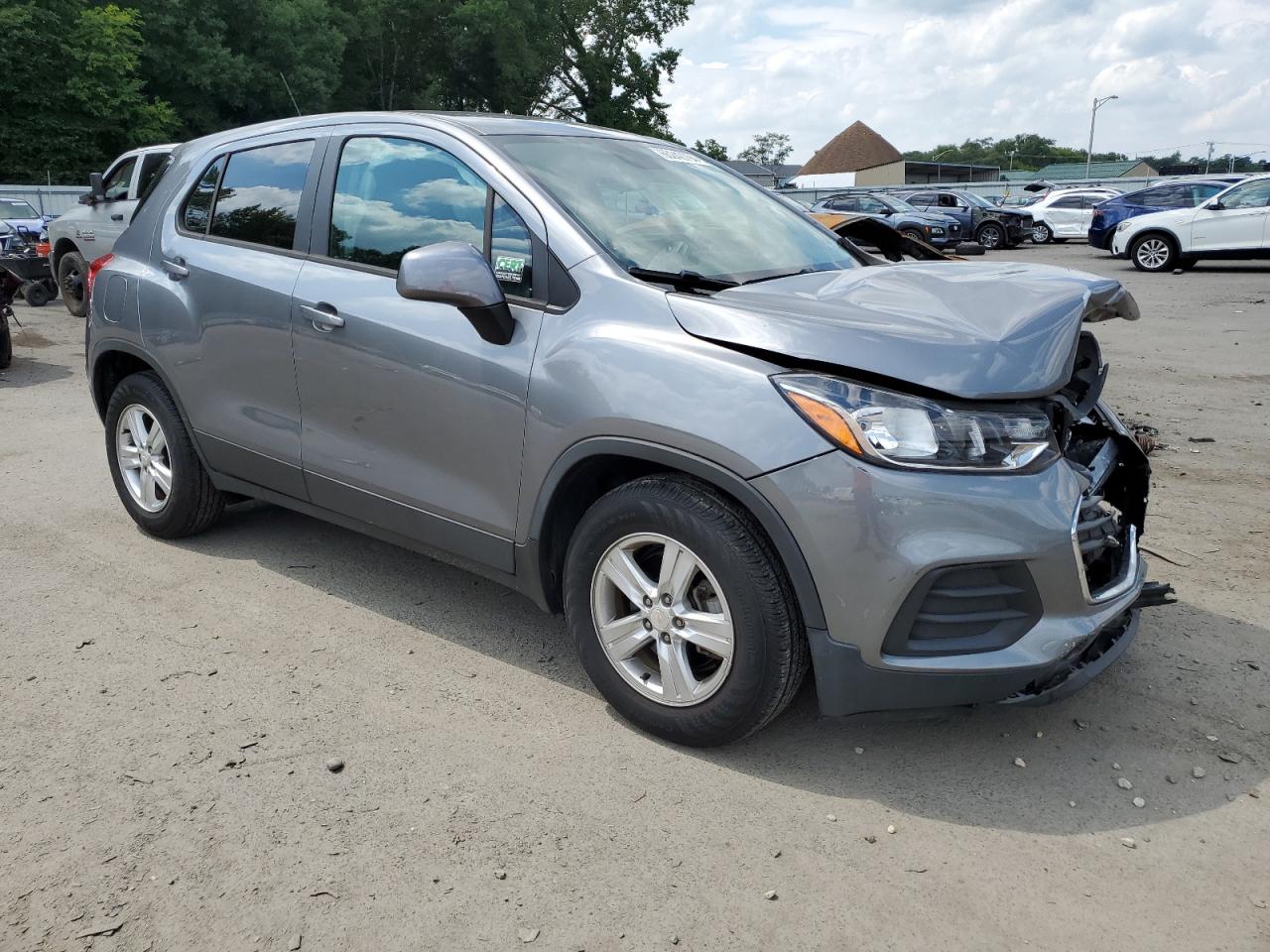 3GNCJKSB9LL297448 Chevrolet Trax LS 4