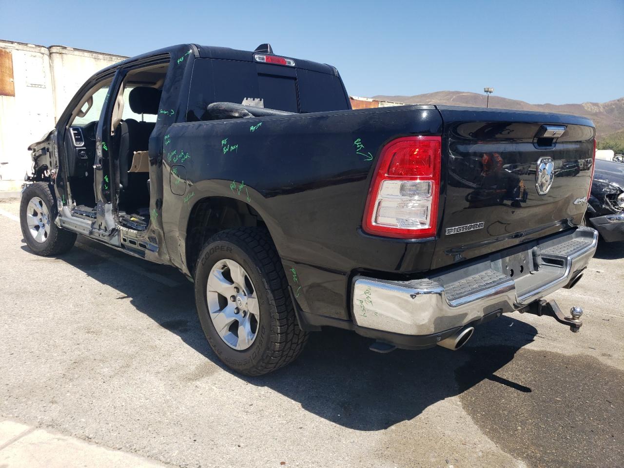2020 RAM 1500 - Image 2