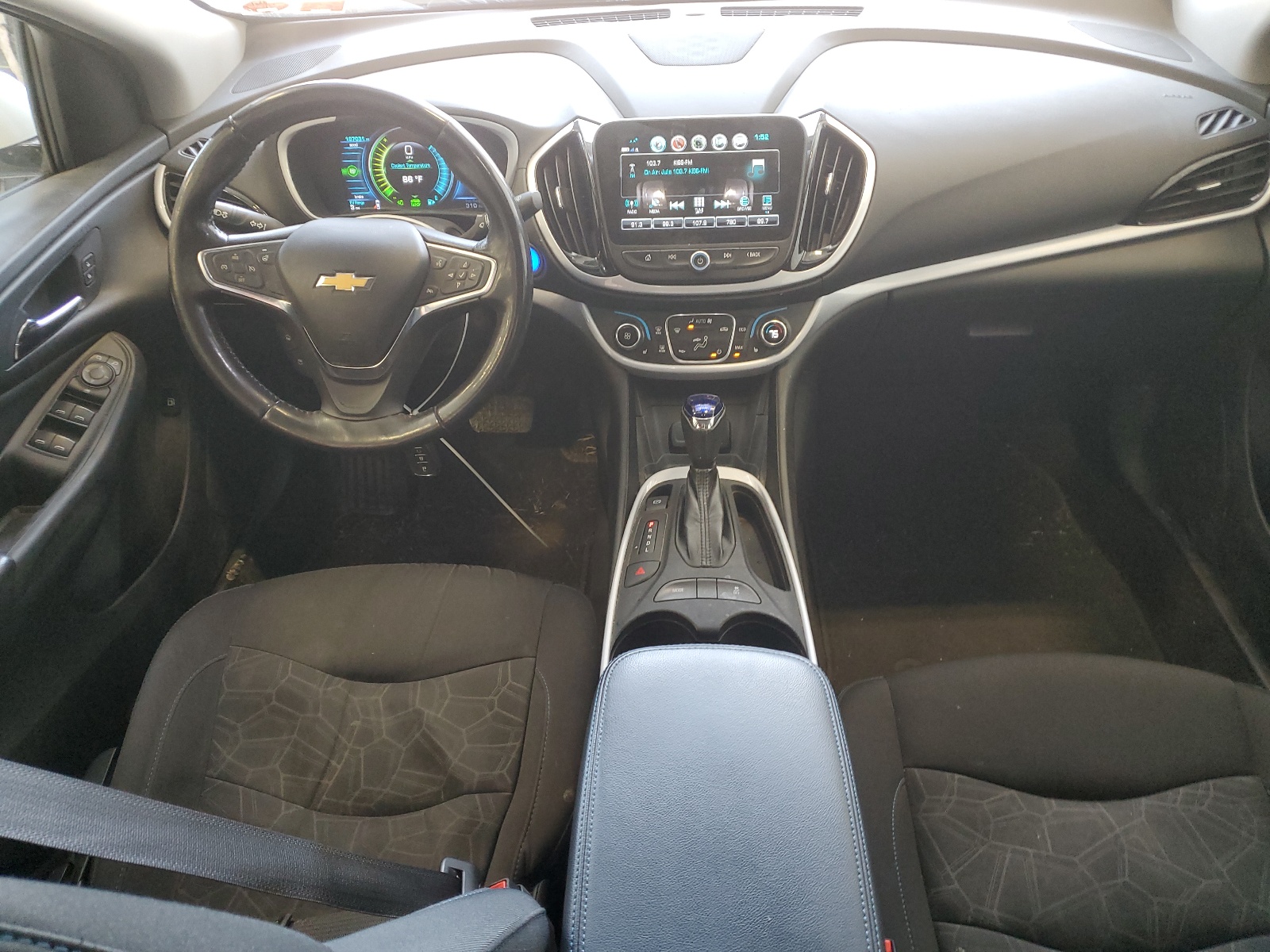 1G1RA6S59JU157481 2018 Chevrolet Volt Lt