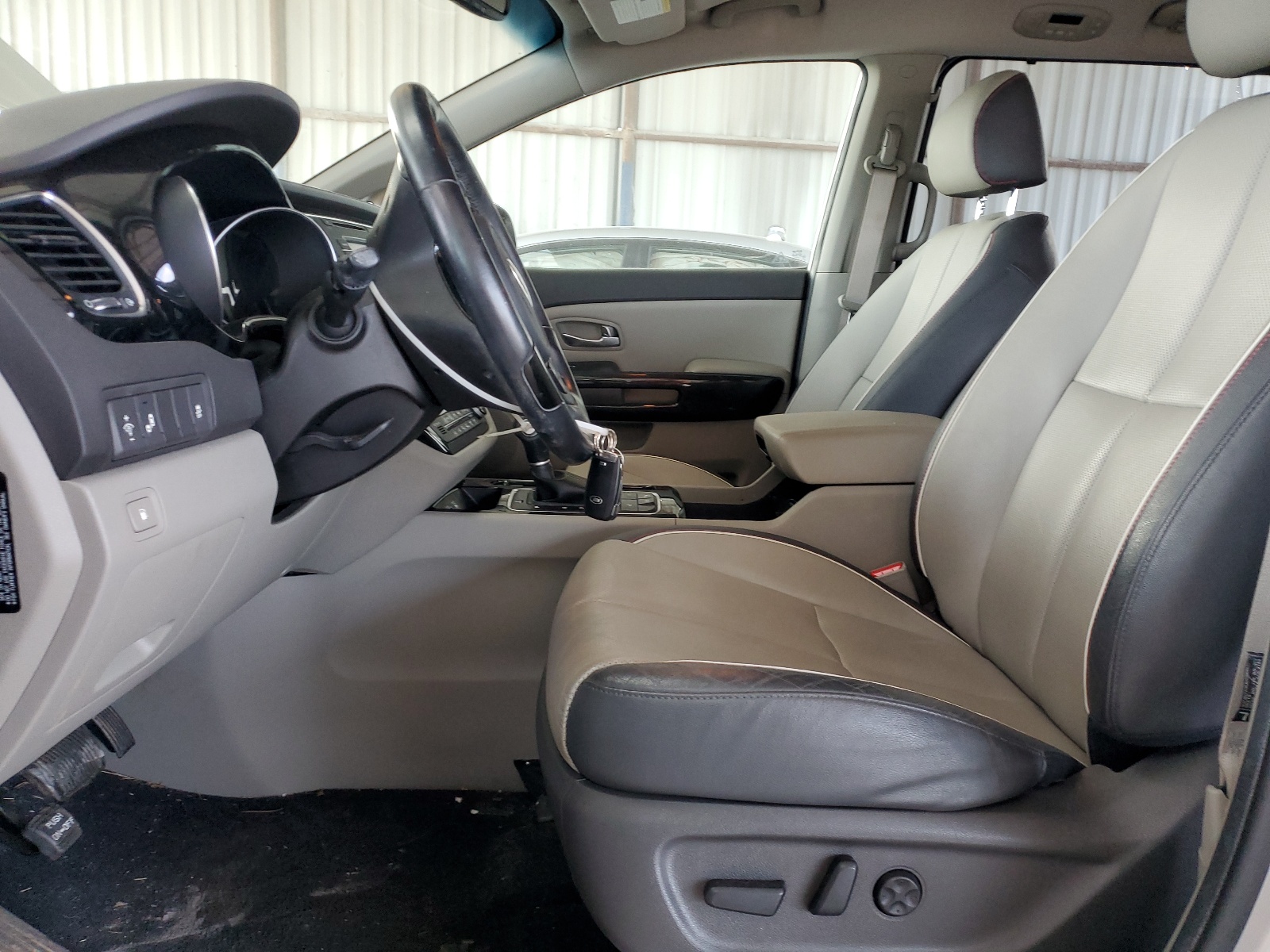 KNDMC5C16F6021628 2015 Kia Sedona Ex