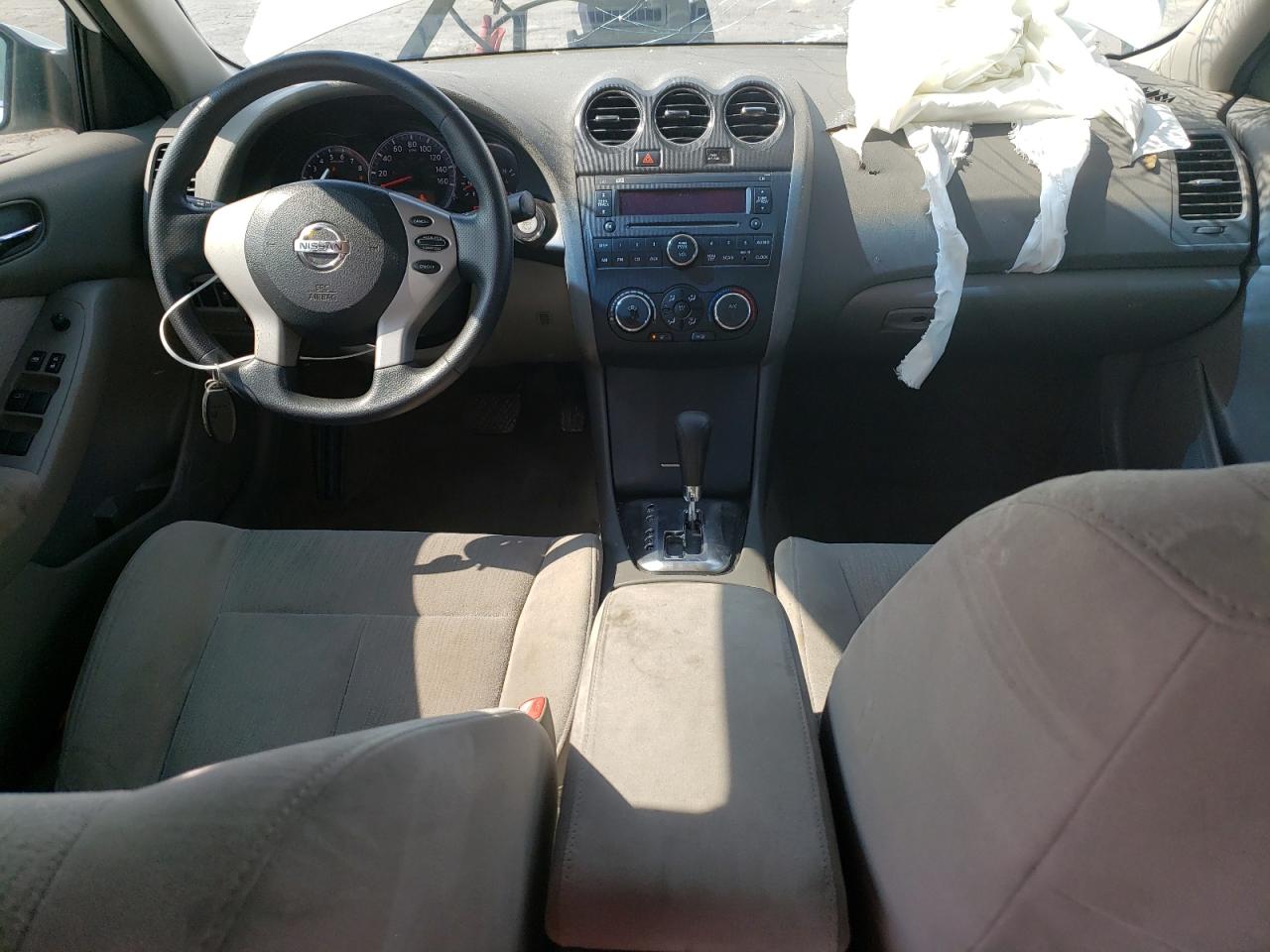 2011 Nissan Altima - Image 8