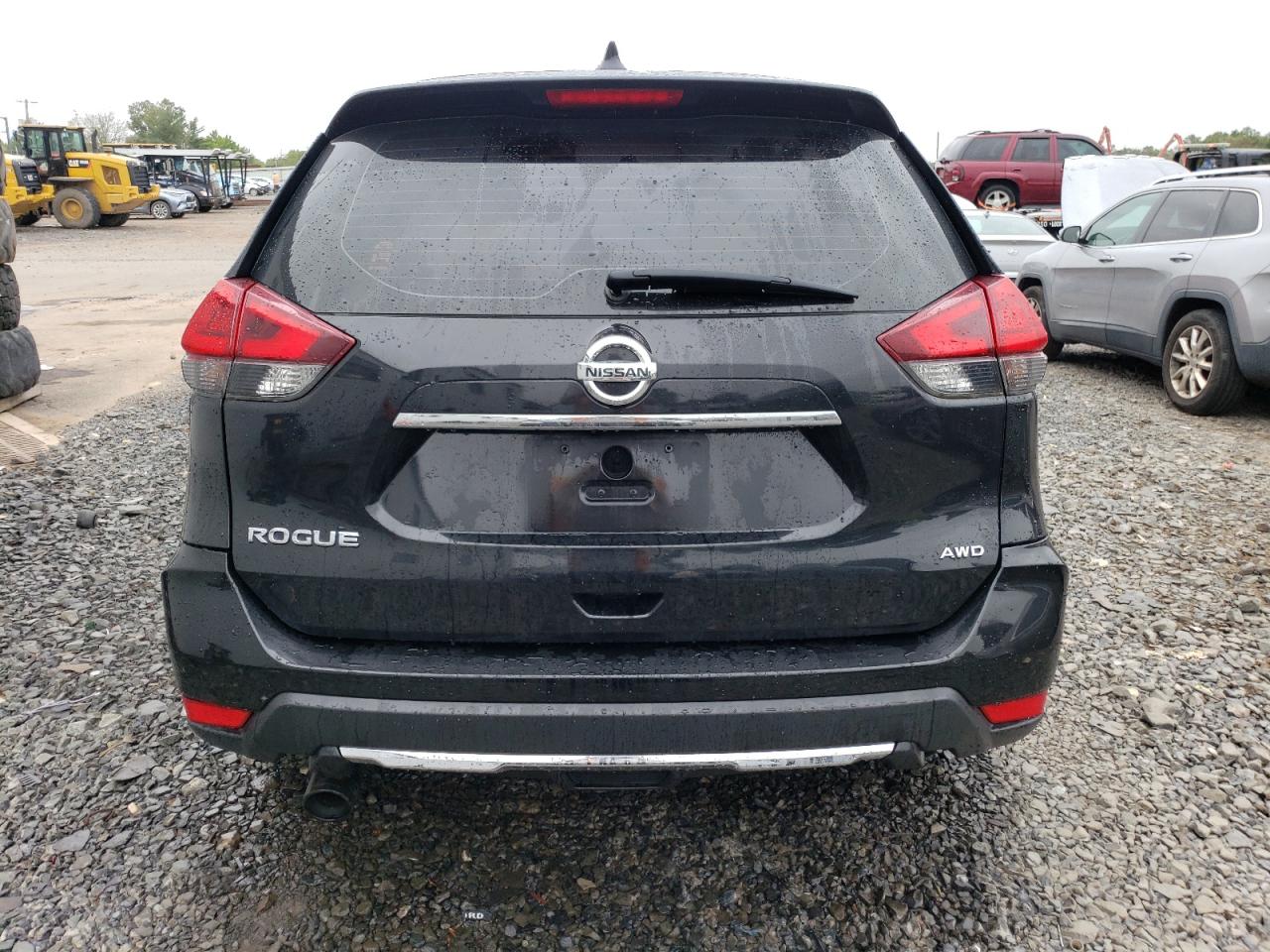 2017 Nissan Rogue S VIN: JN8AT2MV9HW262612 Lot: 69371074