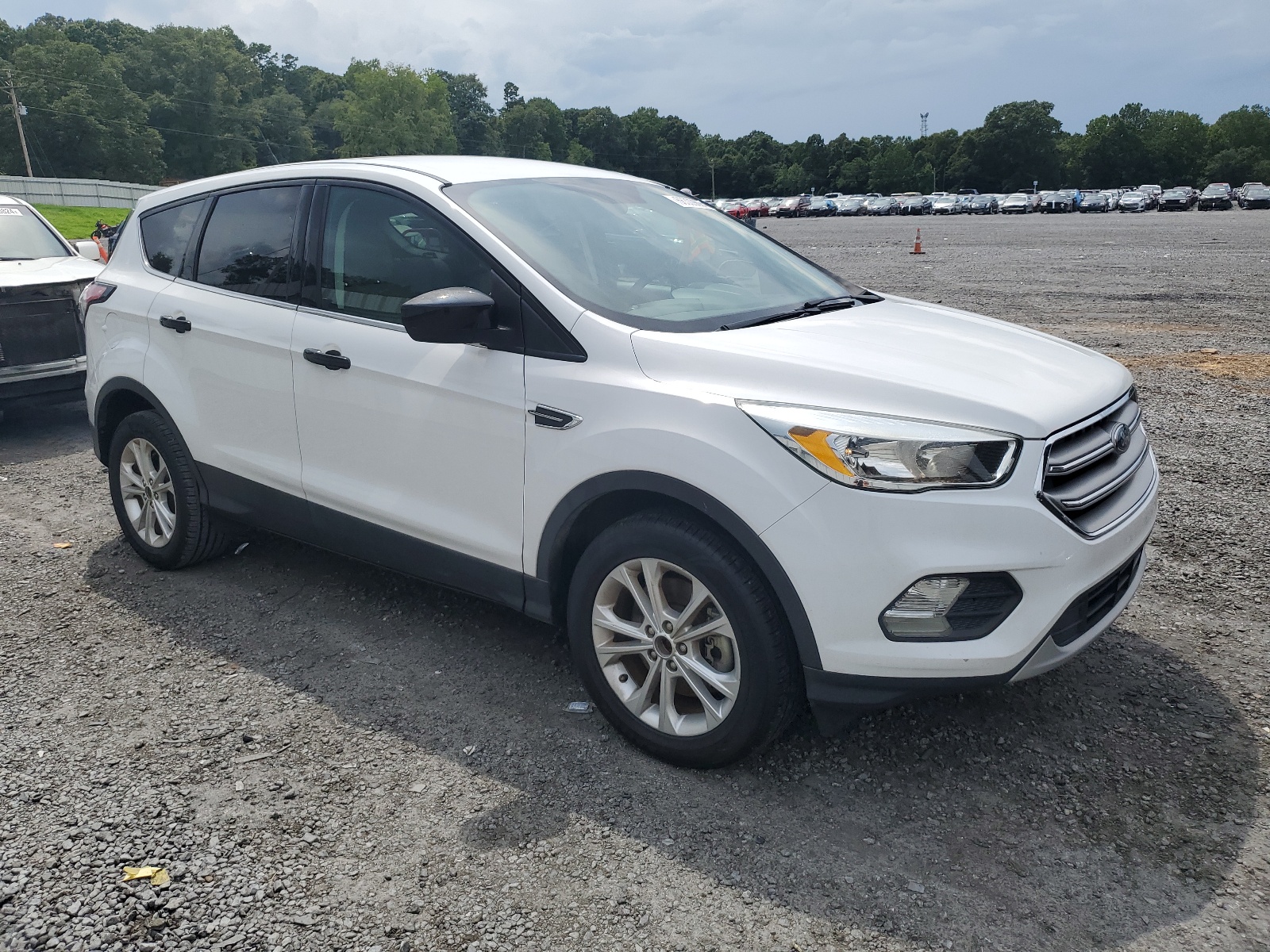 2017 Ford Escape Se vin: 1FMCU9GD7HUB90166