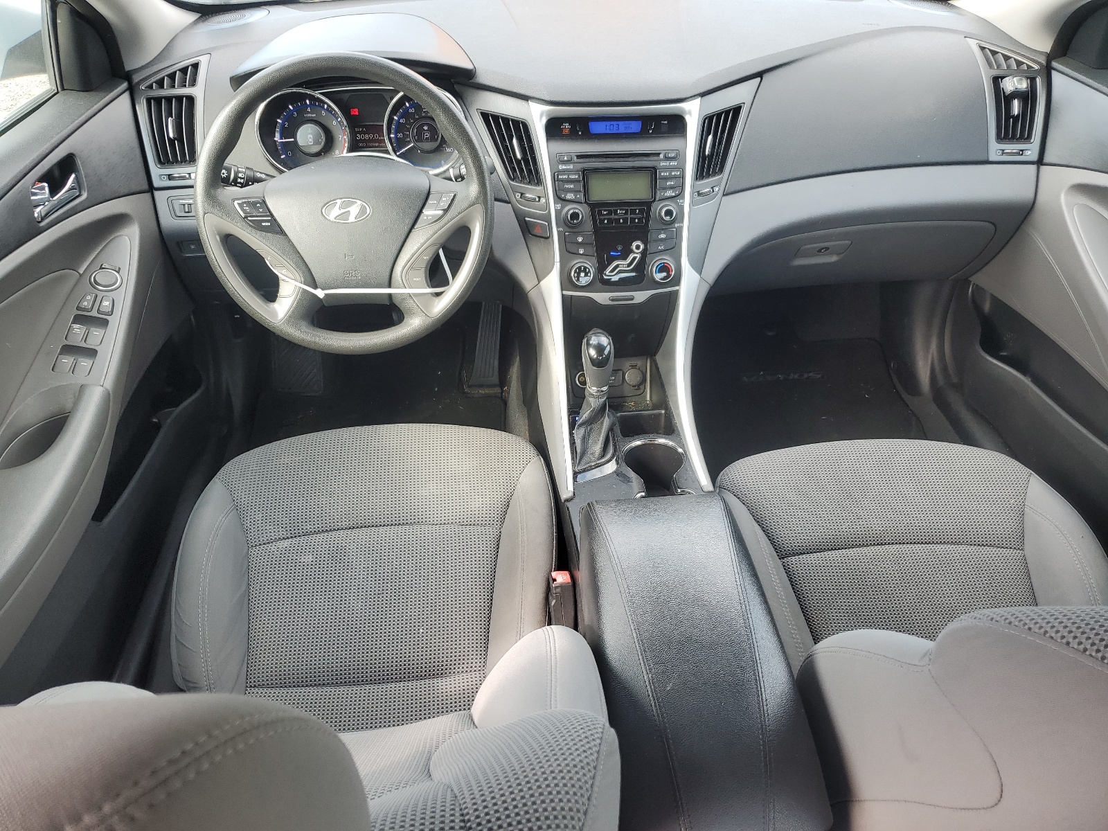 5NPEB4AC0DH785709 2013 Hyundai Sonata Gls